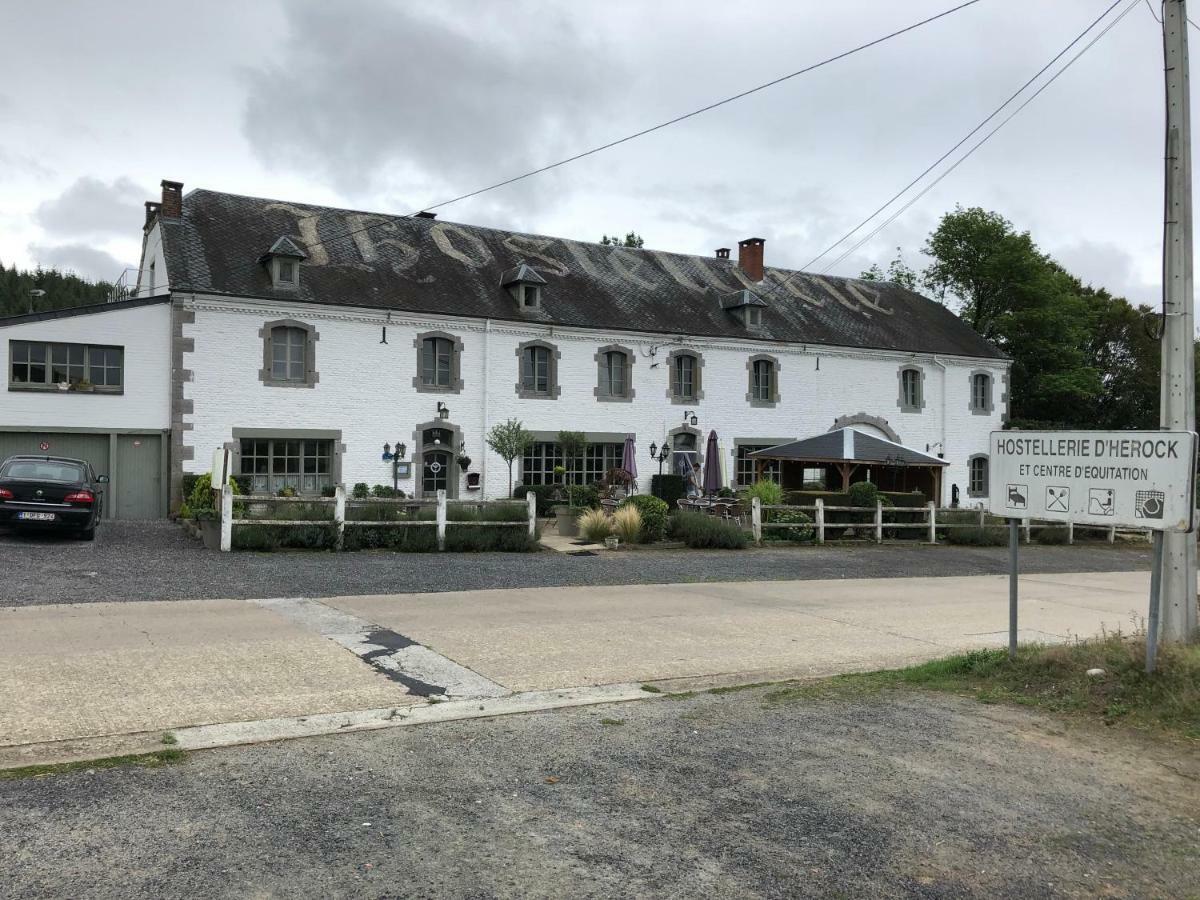 Hostellerie Herock Exterior photo